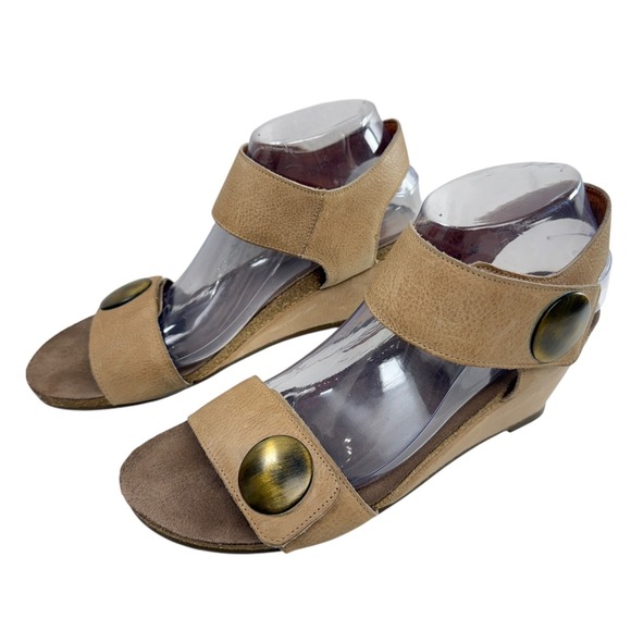 Taos Carousel 3 Comfort wedge sandals tan leather Women size 39‎ US 8.5 open toe - Picture 2 of 12
